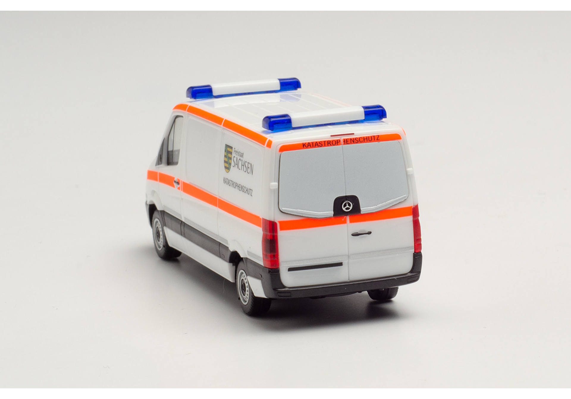 Mercedes-Benz Sprinter `13 box low roof „Freistaat Sachsen / Katrastrophenschutz“