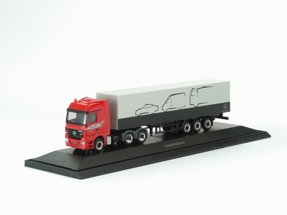 Mercedes-Benz Actros LH '02 CAUSE SATTEL FROM SPECIAL CARK