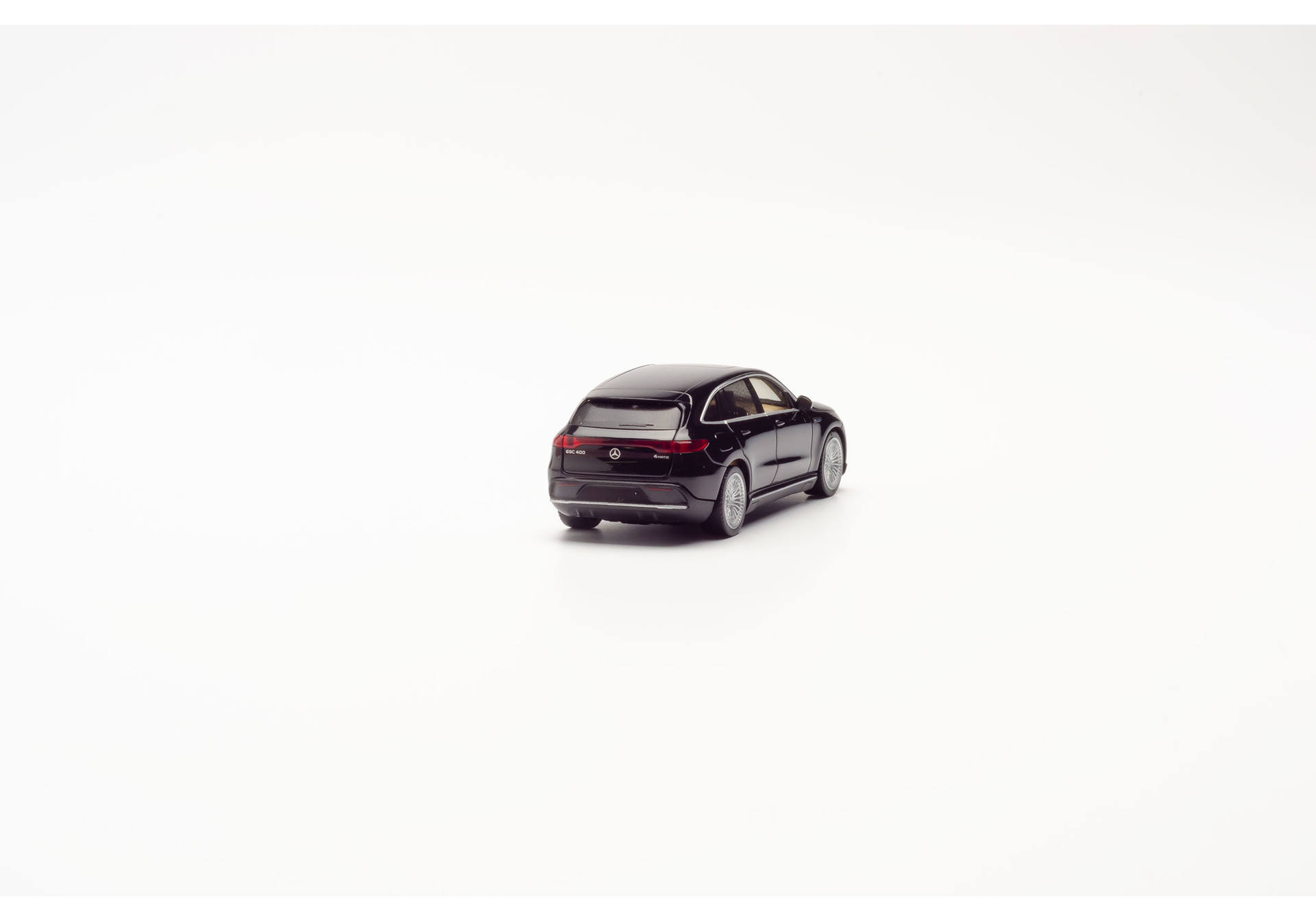 Mercedes-Benz EQC AMG, schwarz