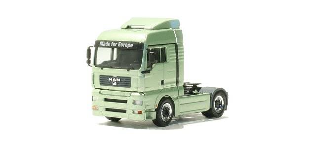 MAN TGA XLX rigid tractor