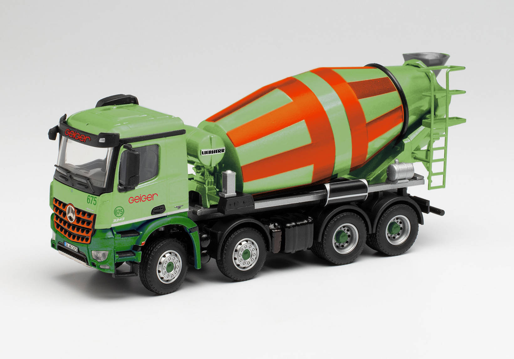 Mercedes-Benz Arocs concret mixer „Geiger“