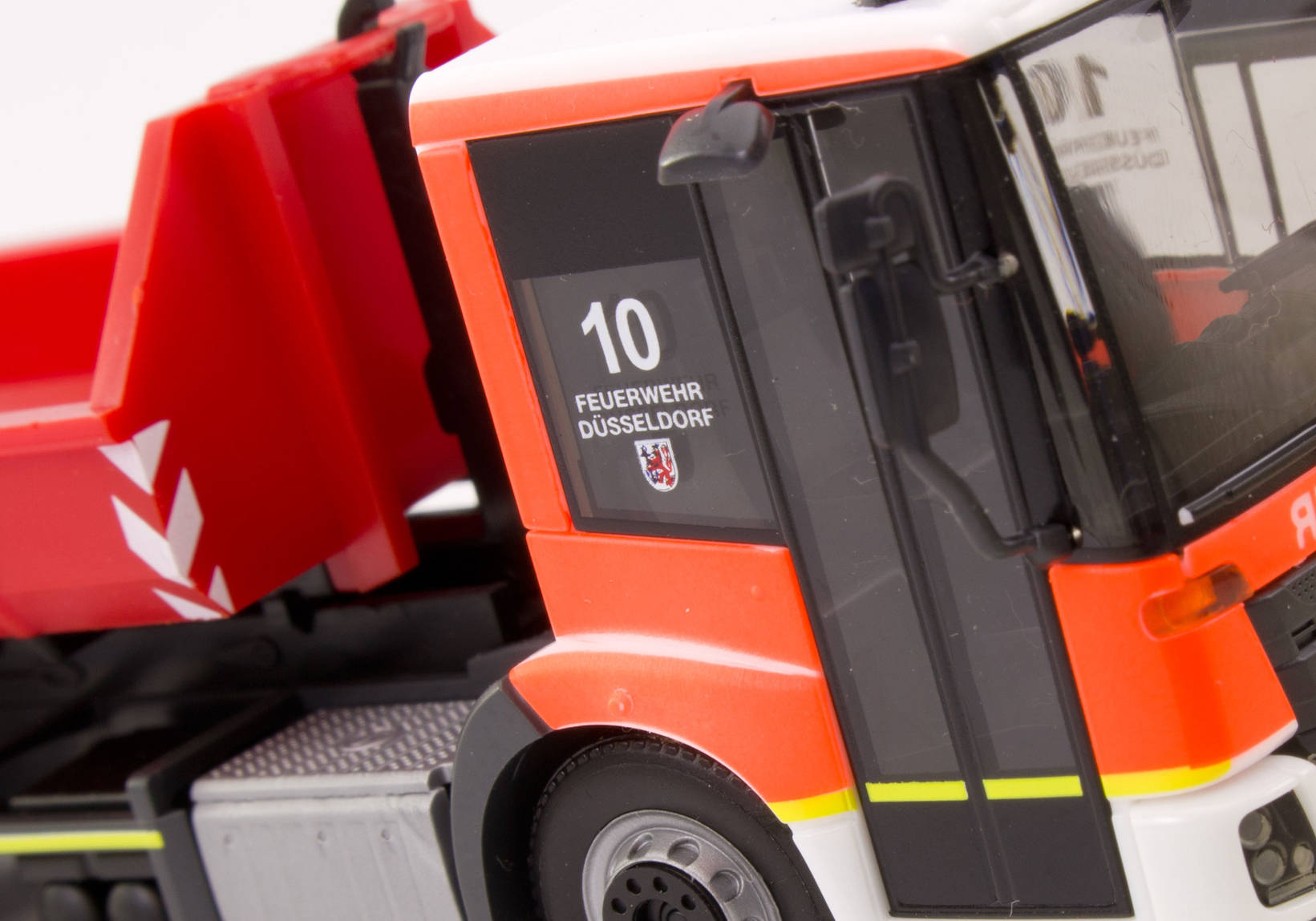 Mercedes-Benz Econic Wechsellader-LKW "Feuerwehr Düsseldorf"