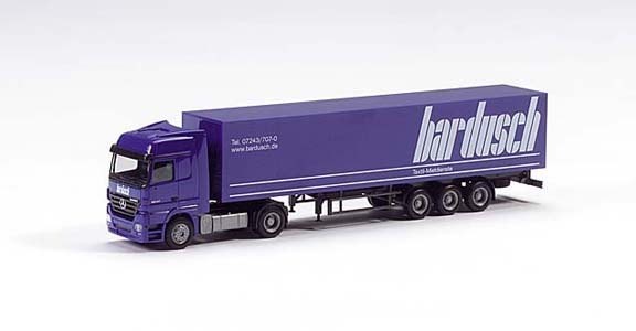 Mercedes-Benz Actros LH '02 case saddle train