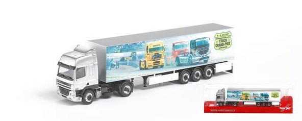 DAF CF85 380 suitcase saddle train standard packaging