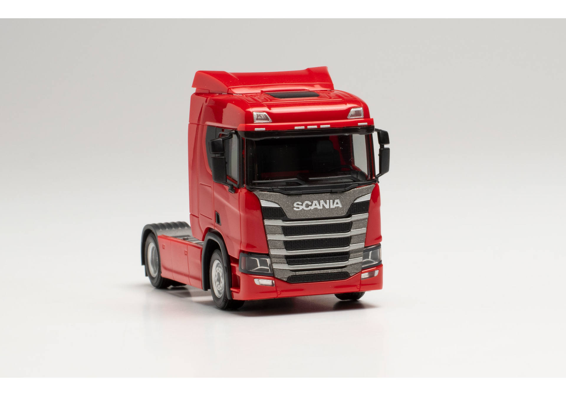 Scania CR ND tractor, red