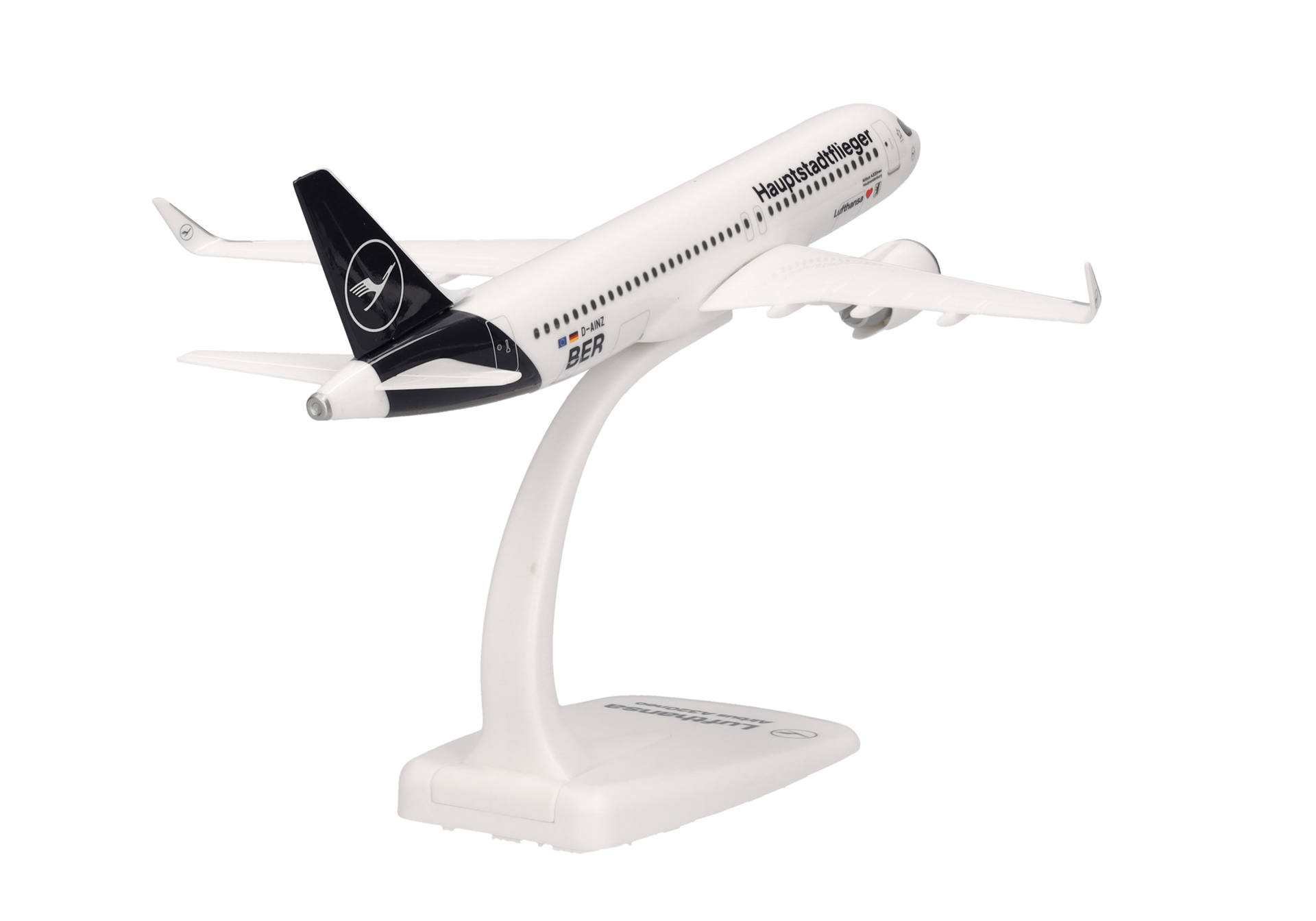 Lufthansa Airbus A320neo “Hauptstadtflieger” – D-AINZ