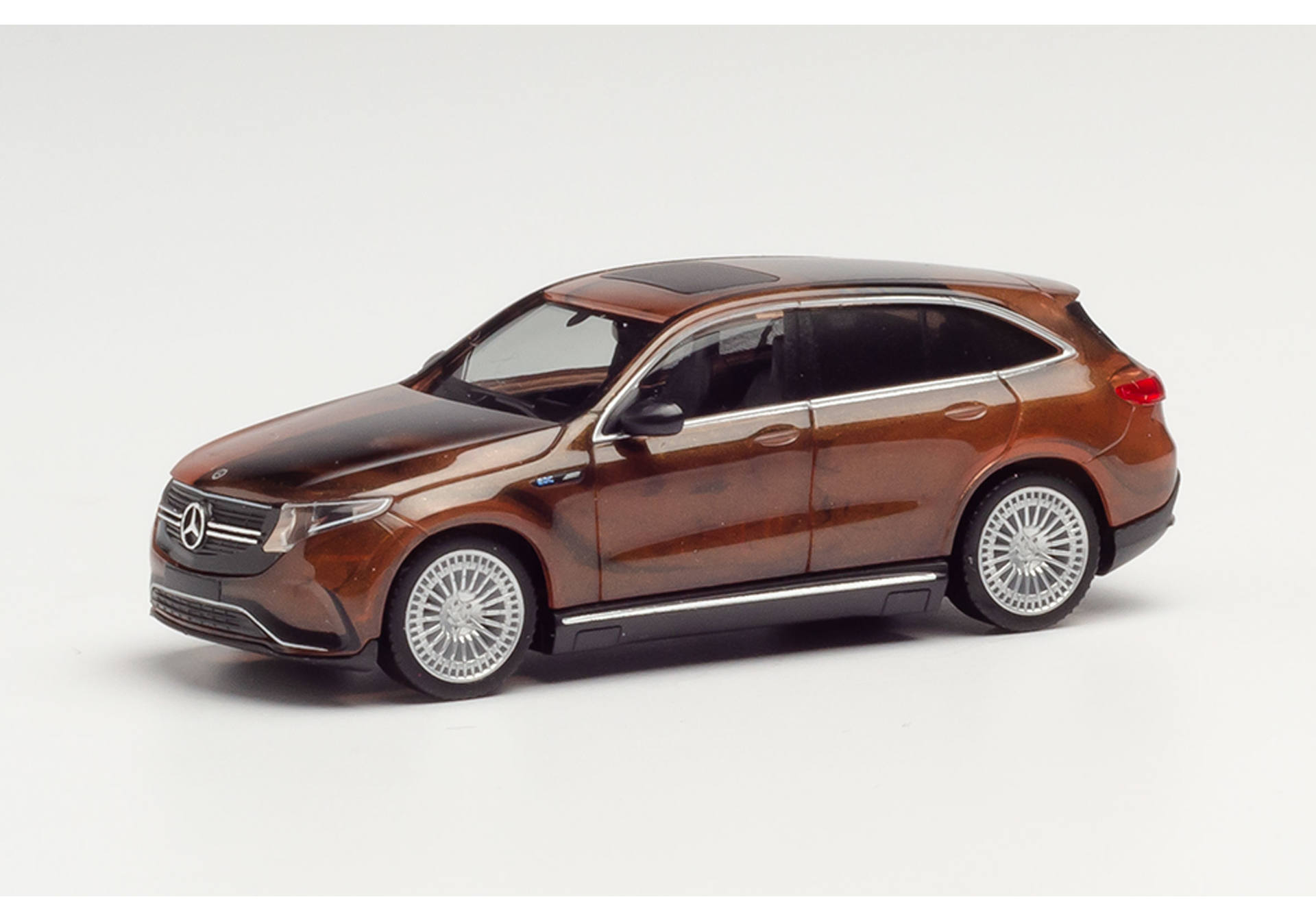 Mercedes-Benz EQC (marbled)