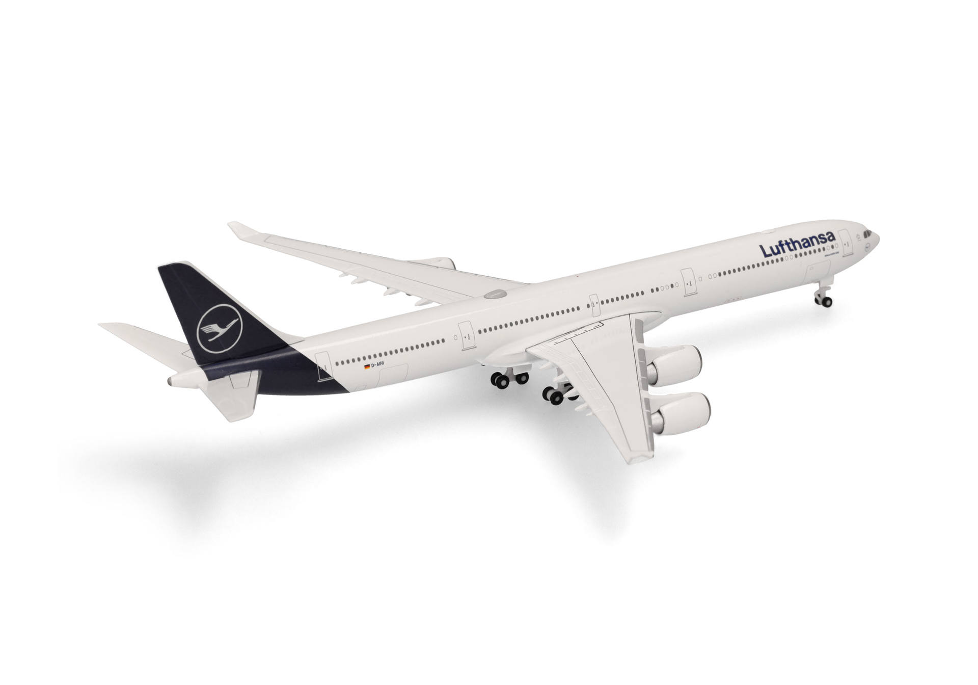 Lufthansa Airbus A340-600 – D-AIHI