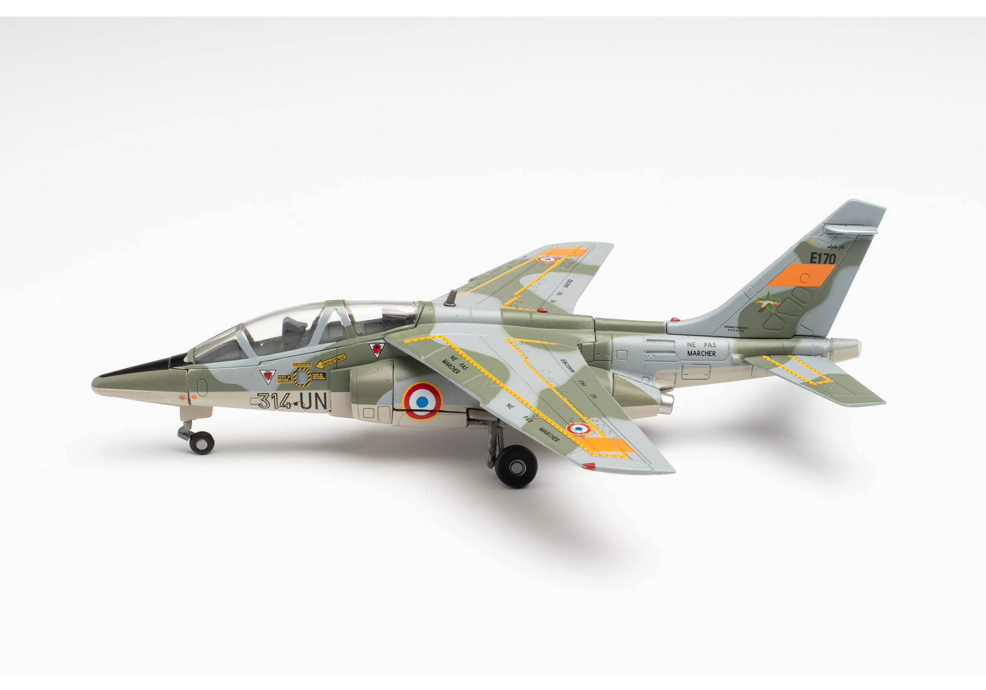 French Air Force– Ecole de l'Aviation de Chasse - EAC 00.314, Base aérienne 705, Tours