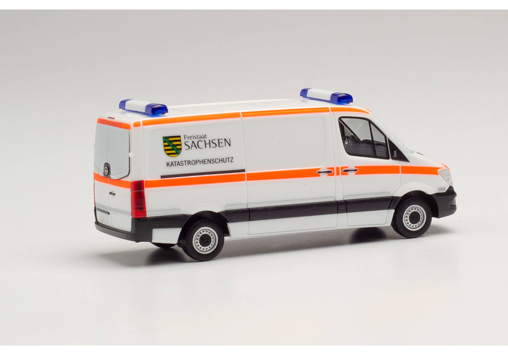 Mercedes-Benz Sprinter `13 box low roof „Freistaat Sachsen / Katrastrophenschutz“
