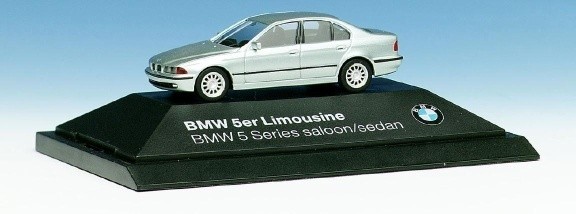 BMW 5 Series Limousine, four -door, rim chrome