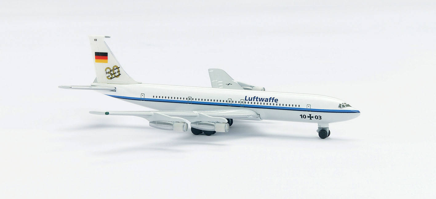 Luftwaffe Boeing 707-300 "ILA 2000"
