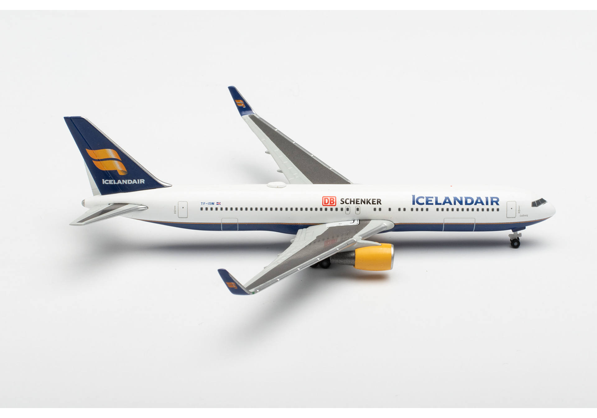 Icelandair Boeing 767-300