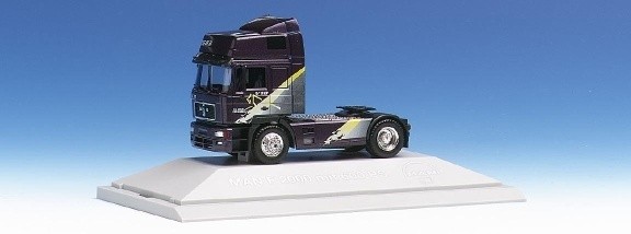 Man F2000 Hoch roof 2A with 600 hp