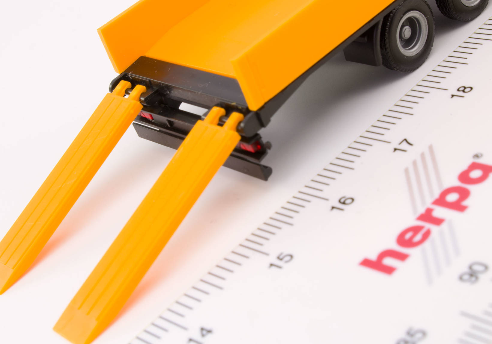 Mercedes-Benz Arocs M roll off truck with deep loading trailer with ramps