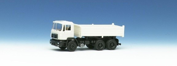 MAN M 90 Koffer-LKW mit Ladebordwand 2a