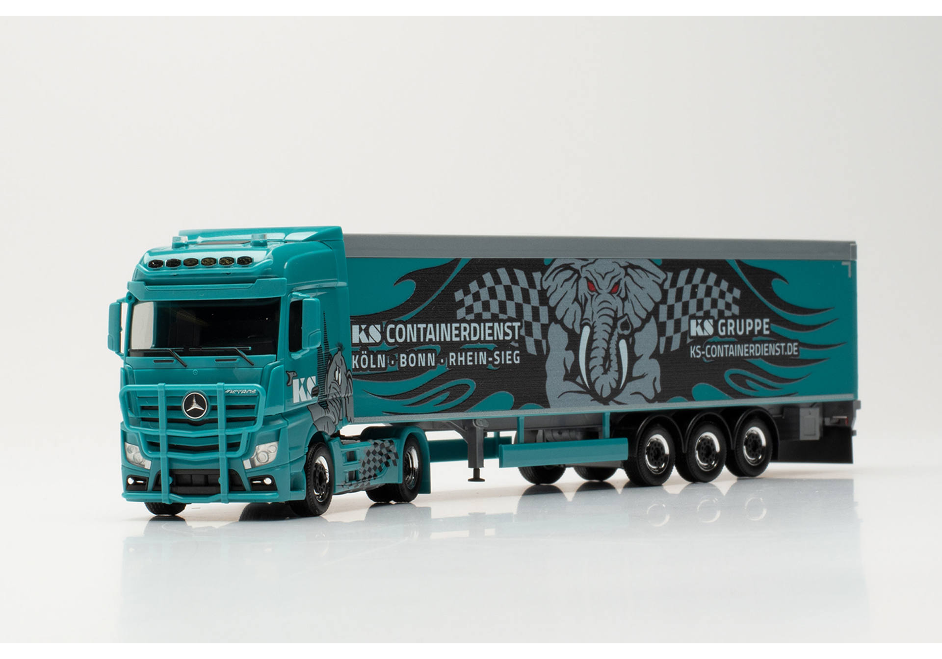 Mercedes-Benz Actros Bigspace Schubboden-Sattelzug "KS Containerdienst" (Nordrhein-Westfalen/Troisdorf)