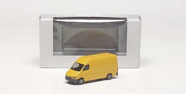 Mercedes-Benz Sprinter Facelift panel van Hochdach special box