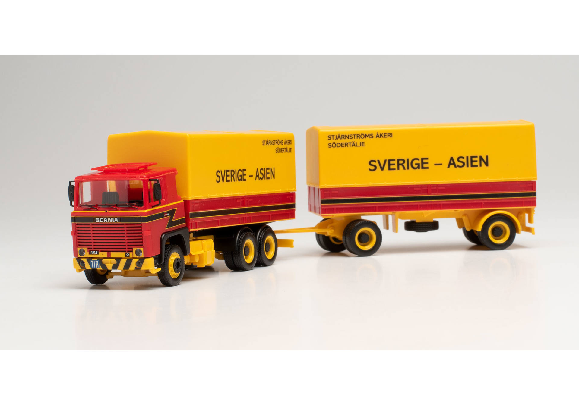 Scania 141 canvas truck trailer „Stjärnströms Akeri“