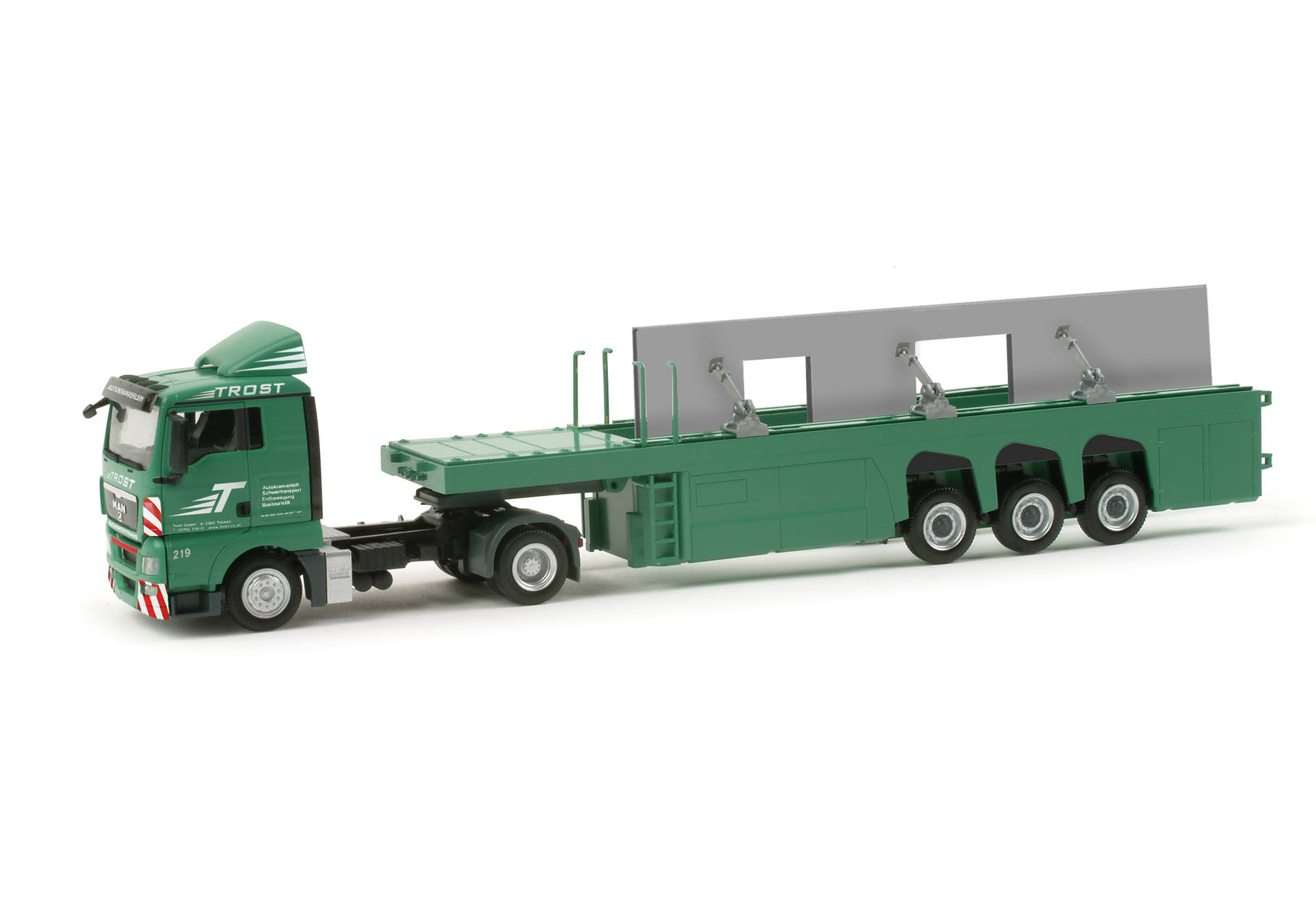 MAN TGX XL cement-part transporter "Trost" (A)