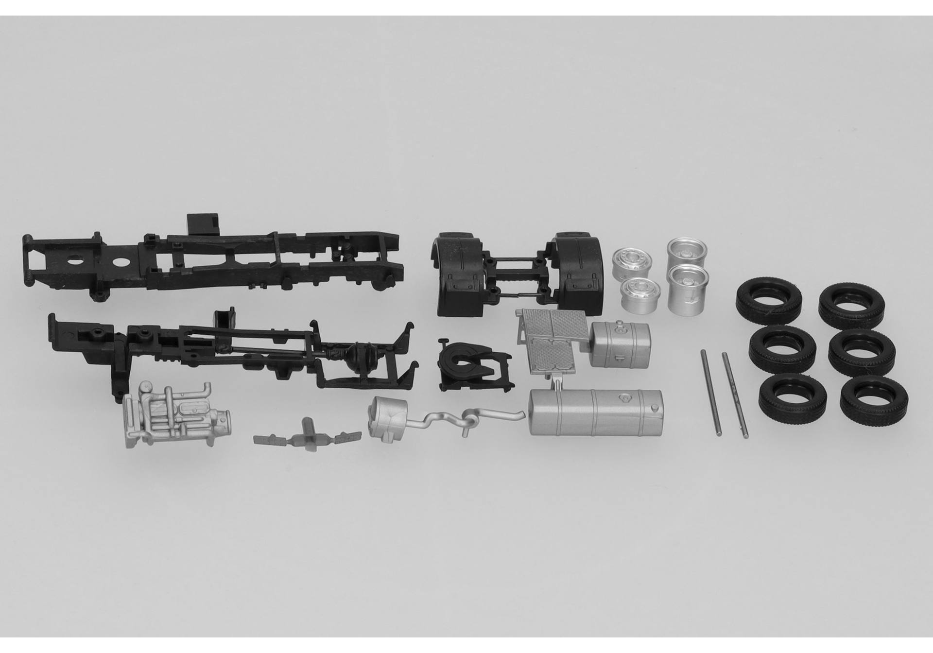 Parts service chassis rigid tractor 2axles DAF XF105, 2 pieces