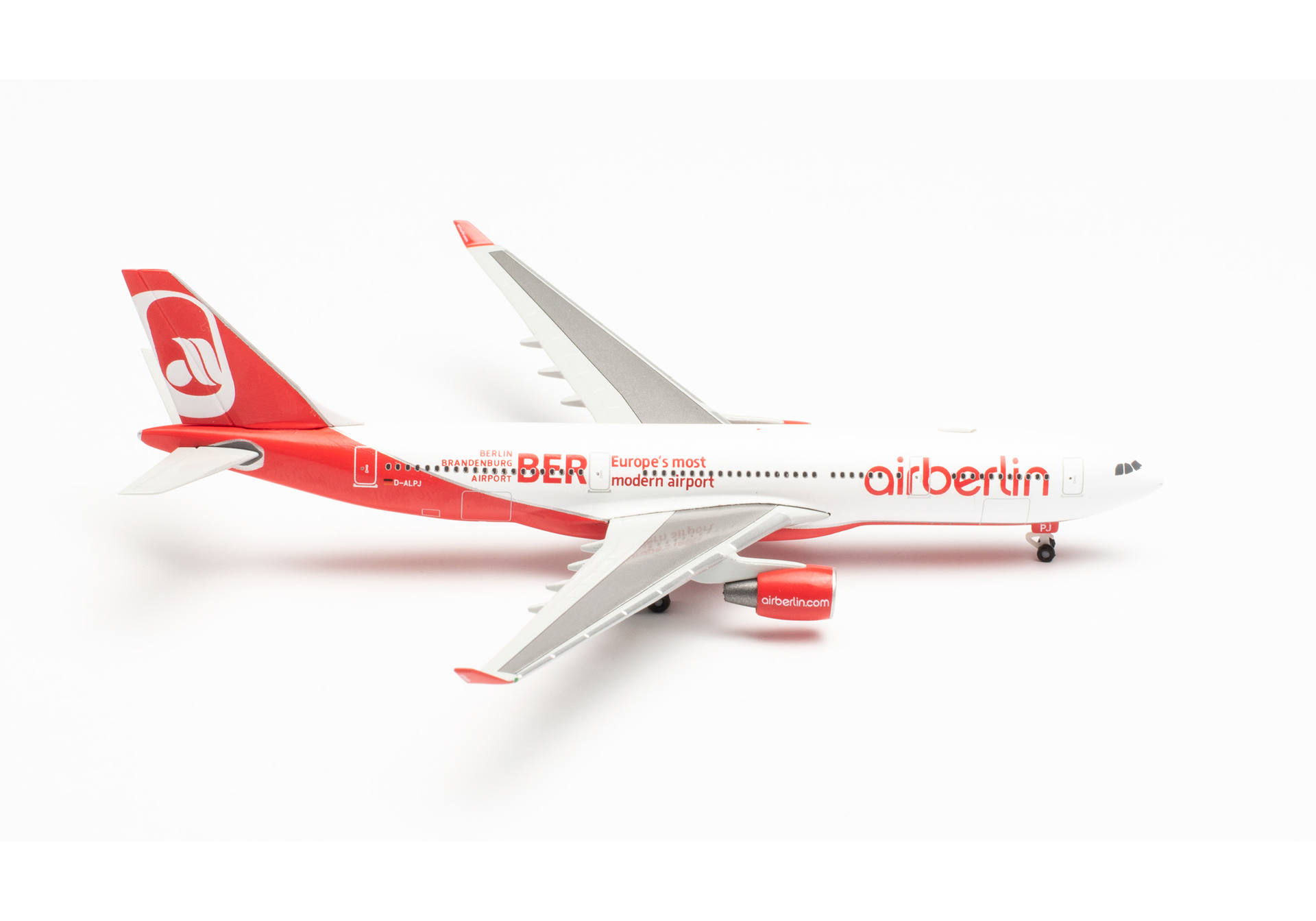 Airberlin Airbus 330-200 BER D-ALPJ