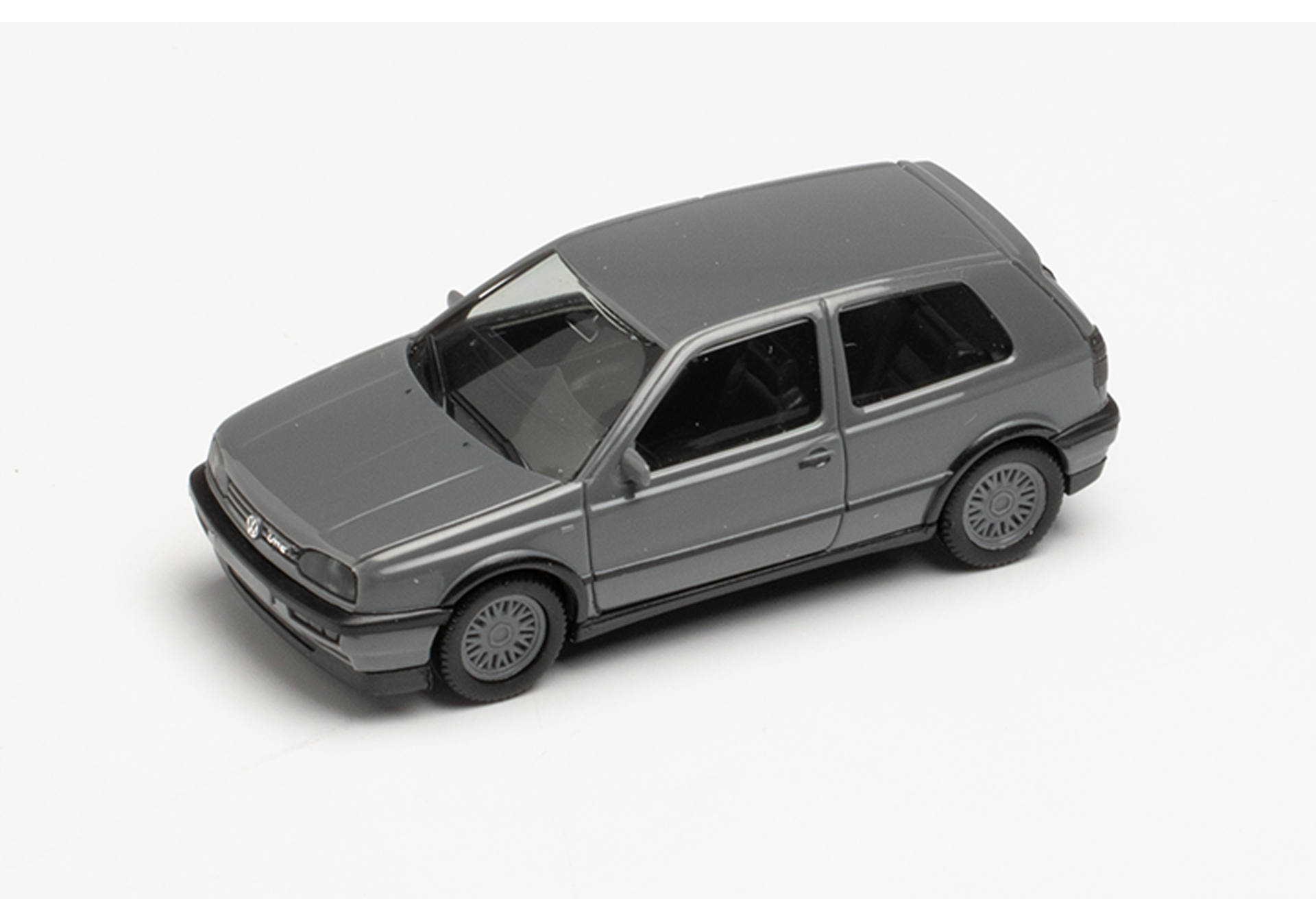 VW Golf III VR6 mit Felgen grau, nardo grey