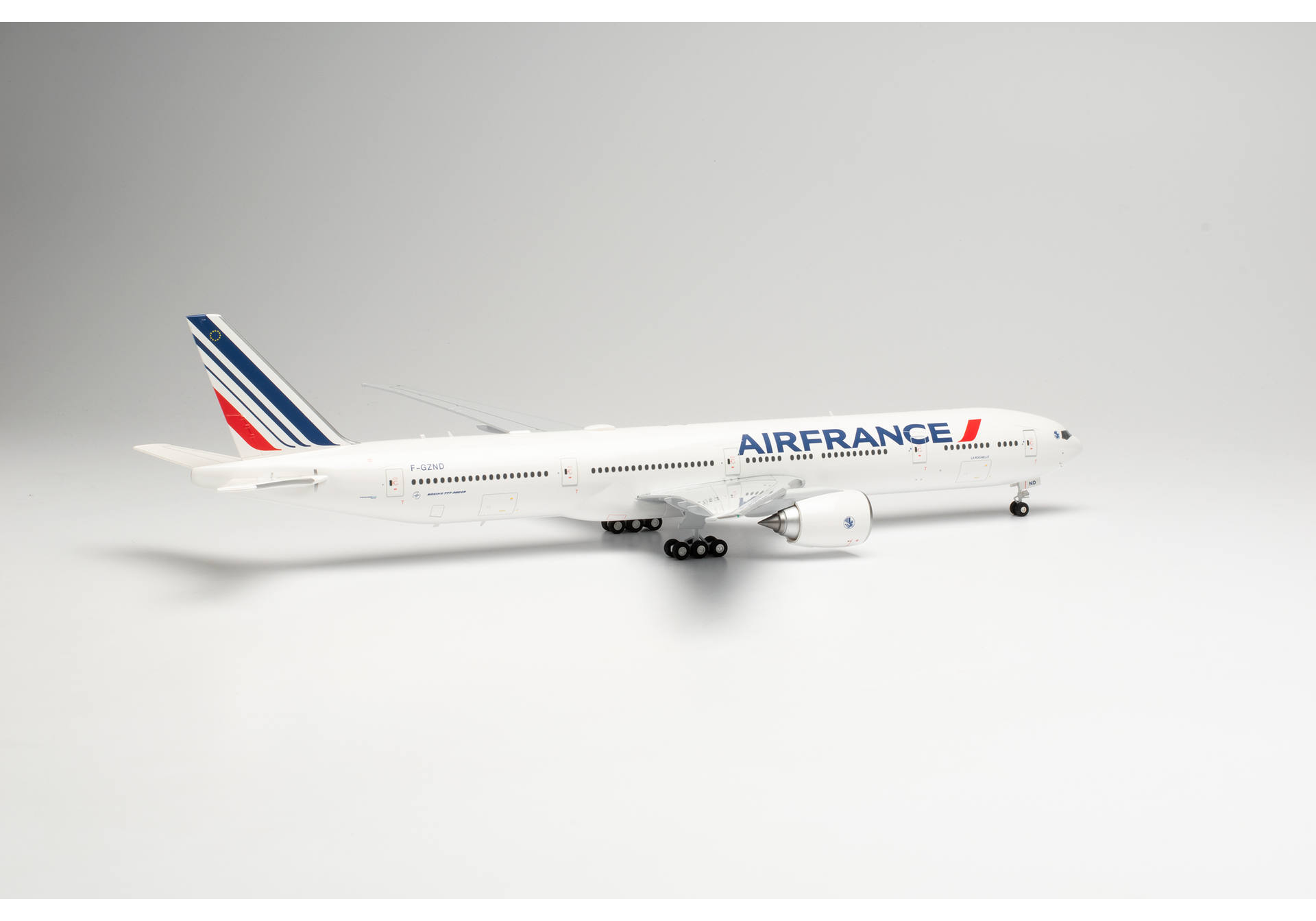 Air France Boeing 777-300ER - 2021 livery – F-GZND “La Rochelle”