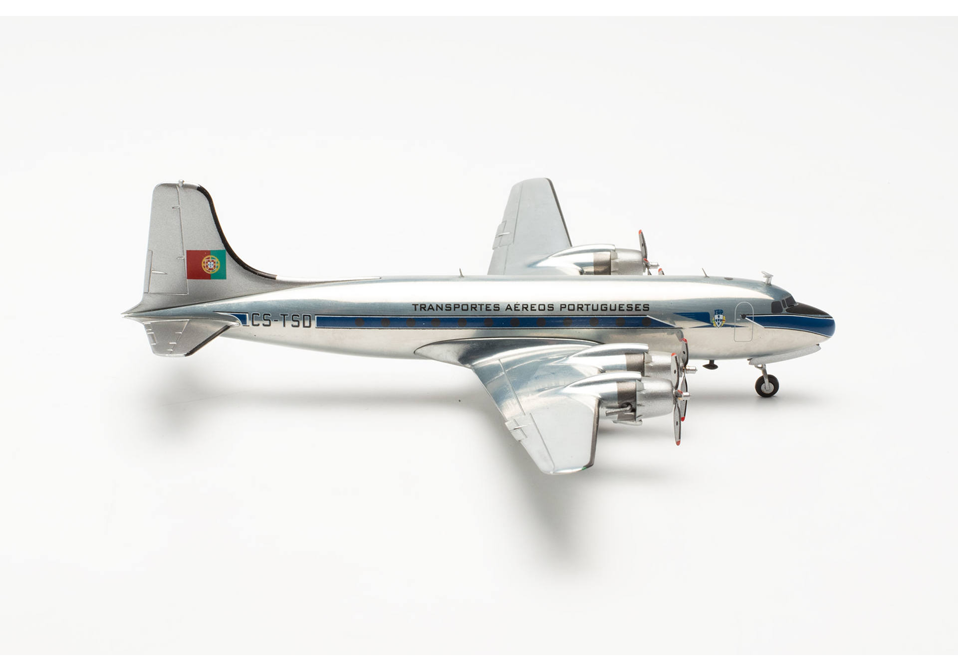 TAP Air Portugal Douglas DC-4 – CS-TSD