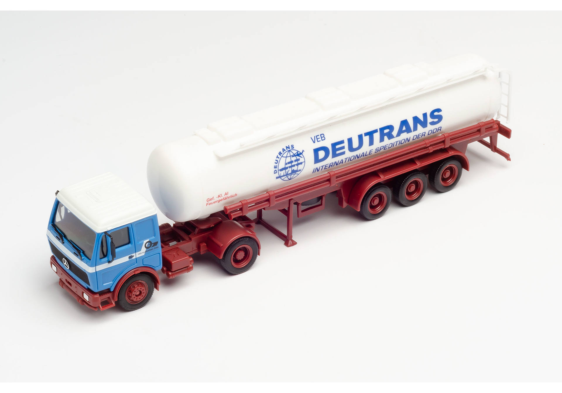 Mercedes-Benz NG tank semitrailer "Deutrans / VEB Kraftverkehr Zeitz"