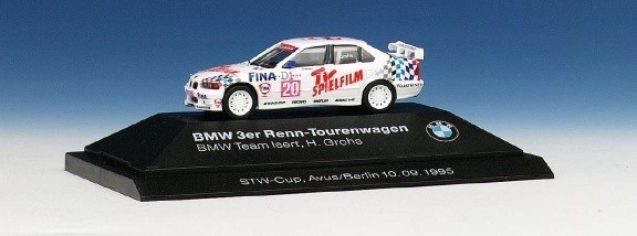 BMW 318is STW '95