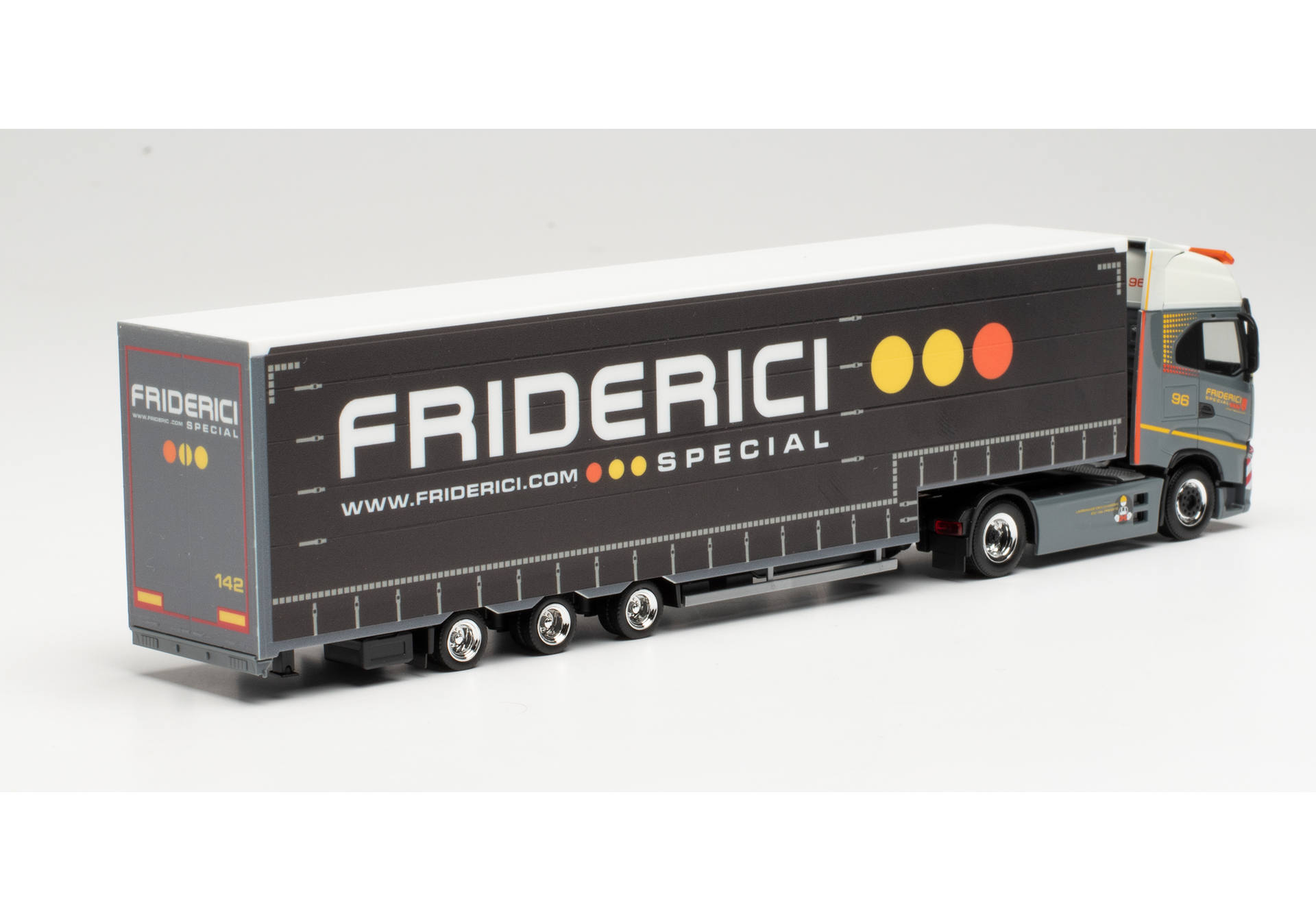 Iveco S-Way Volumen-Sattelzug „Friderici“