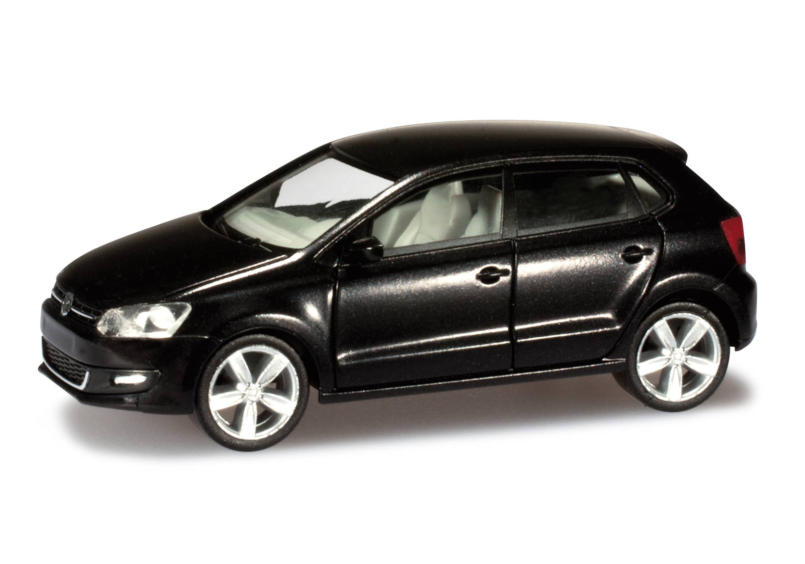 VW Polo 4 doors, deep black metallic