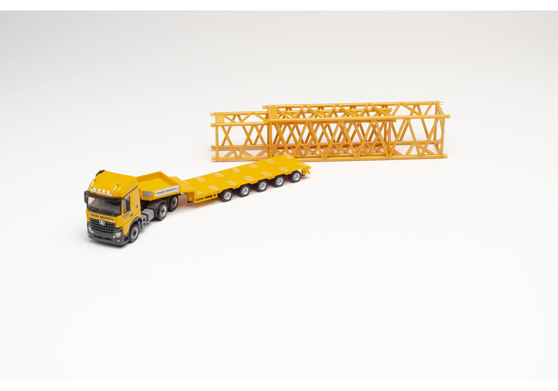 Mercedes-Benz Arocs L 6x4 Semitieflade-Sattelzug mit Gittermastteilen "Franz Bracht"