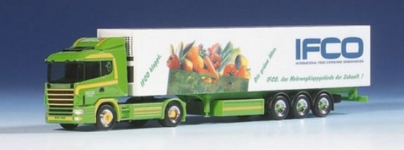 Scania 124 HL cold suitcase saddle train 2A/3A