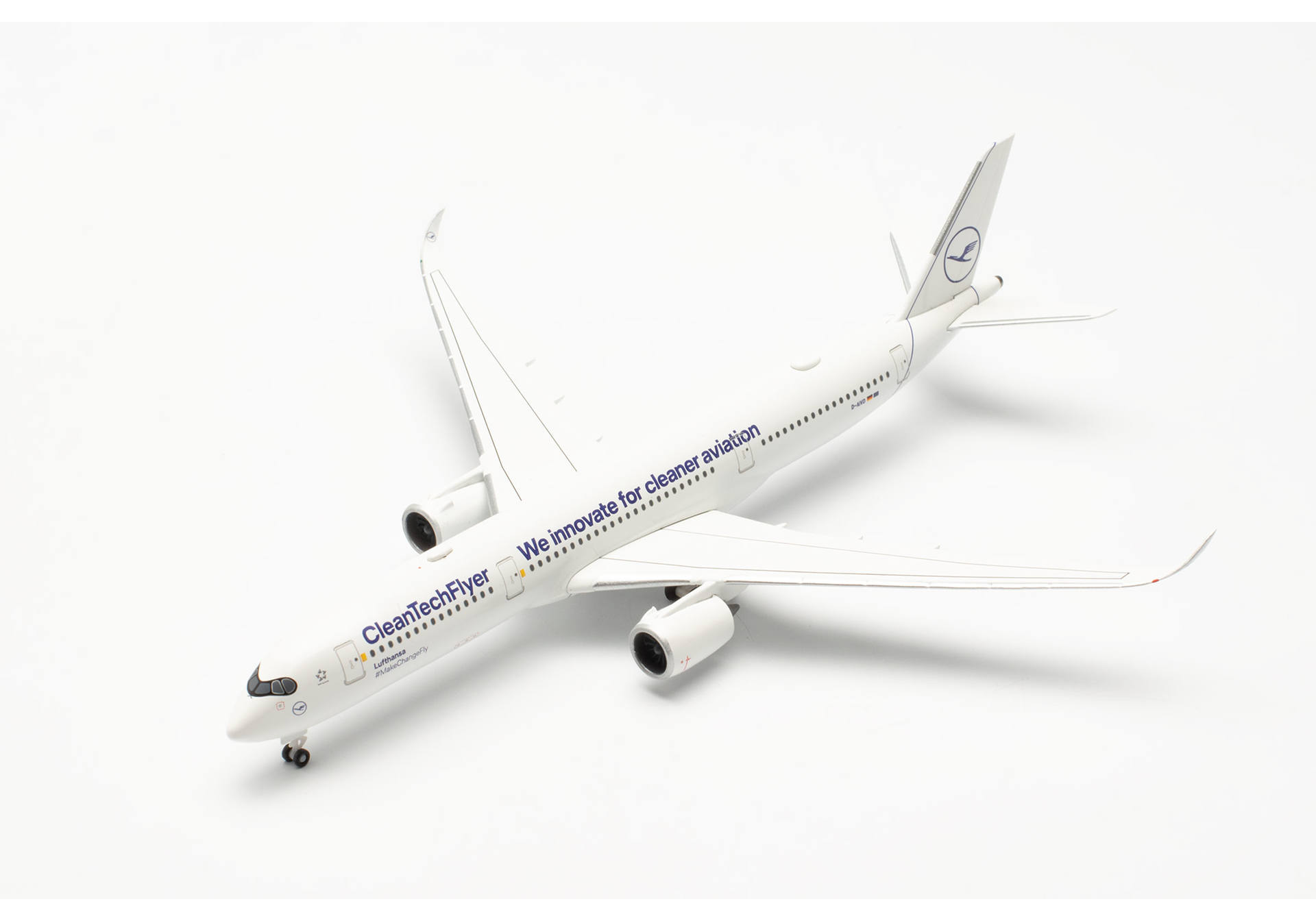 Lufthansa Airbus A350-900 “CleanTechFlyer” – D-AIVD