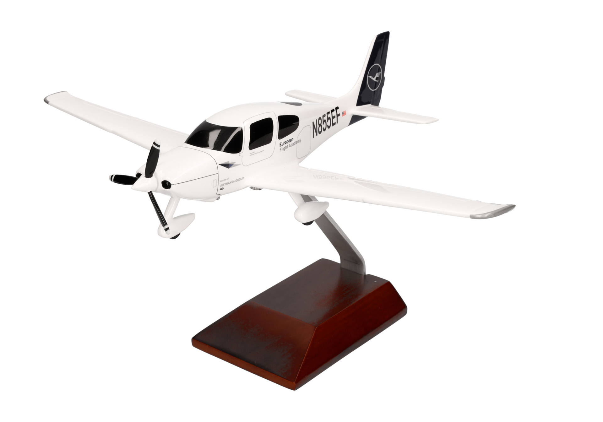 European Flight Academy Cirrus SR20 - Lufthansa