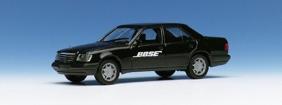 Mercedes-Benz E 320