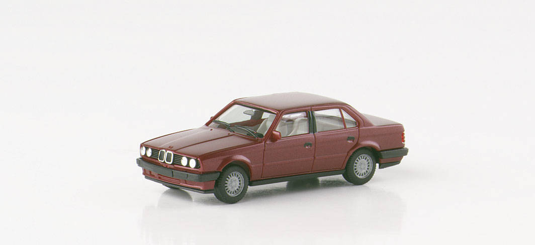 BMW 325i, metallic
