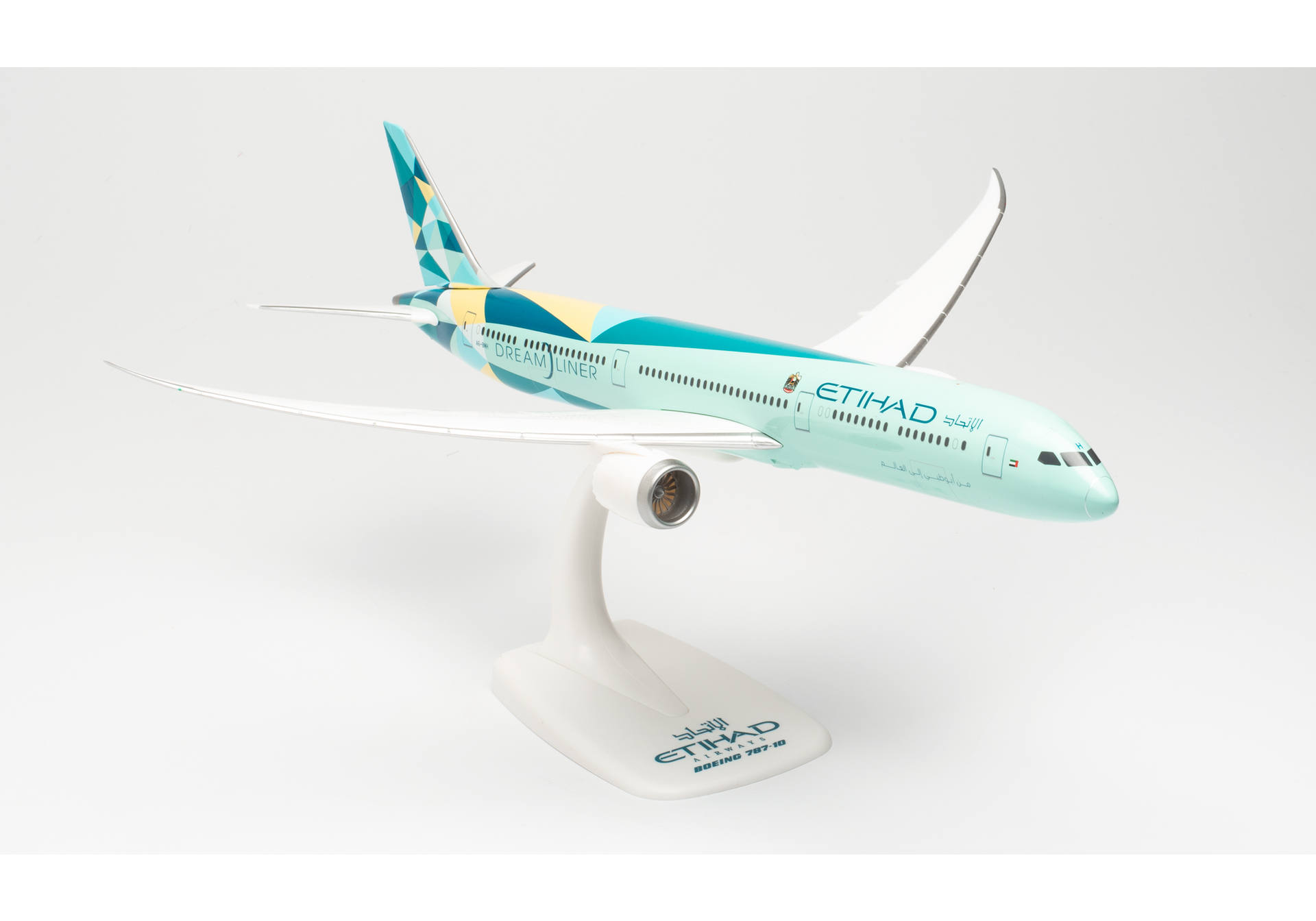 Etihad Airways Boeing 787-10 “Greenliner” – A6-BMH