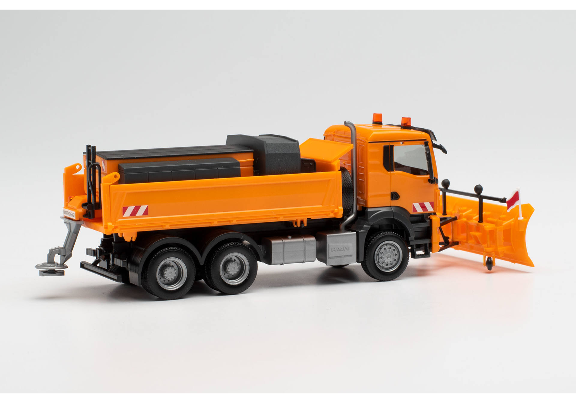 MAN TGS NN Winterdienst-LKW, kommunalorange