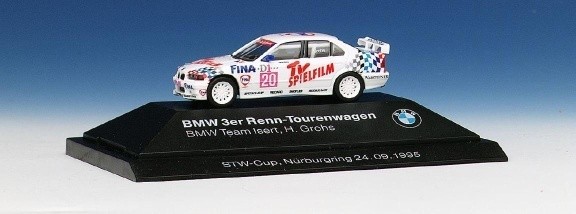 BMW 318is STW '95