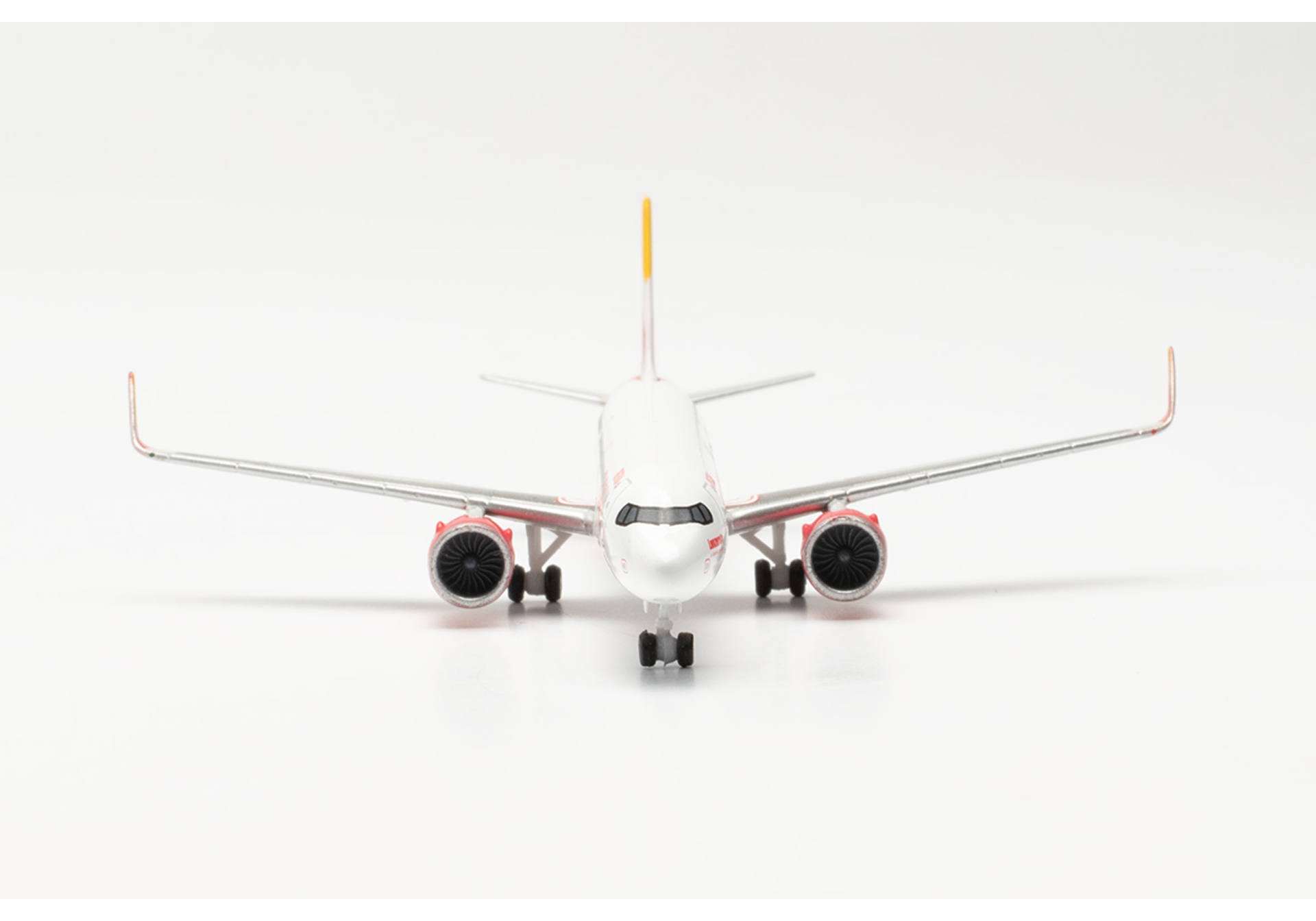 Iberia Express Airbus A321neo – EC-NIA “Lanzarote”