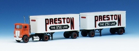 Freightliner Cabin Over Engine case trailer train 3A/2A