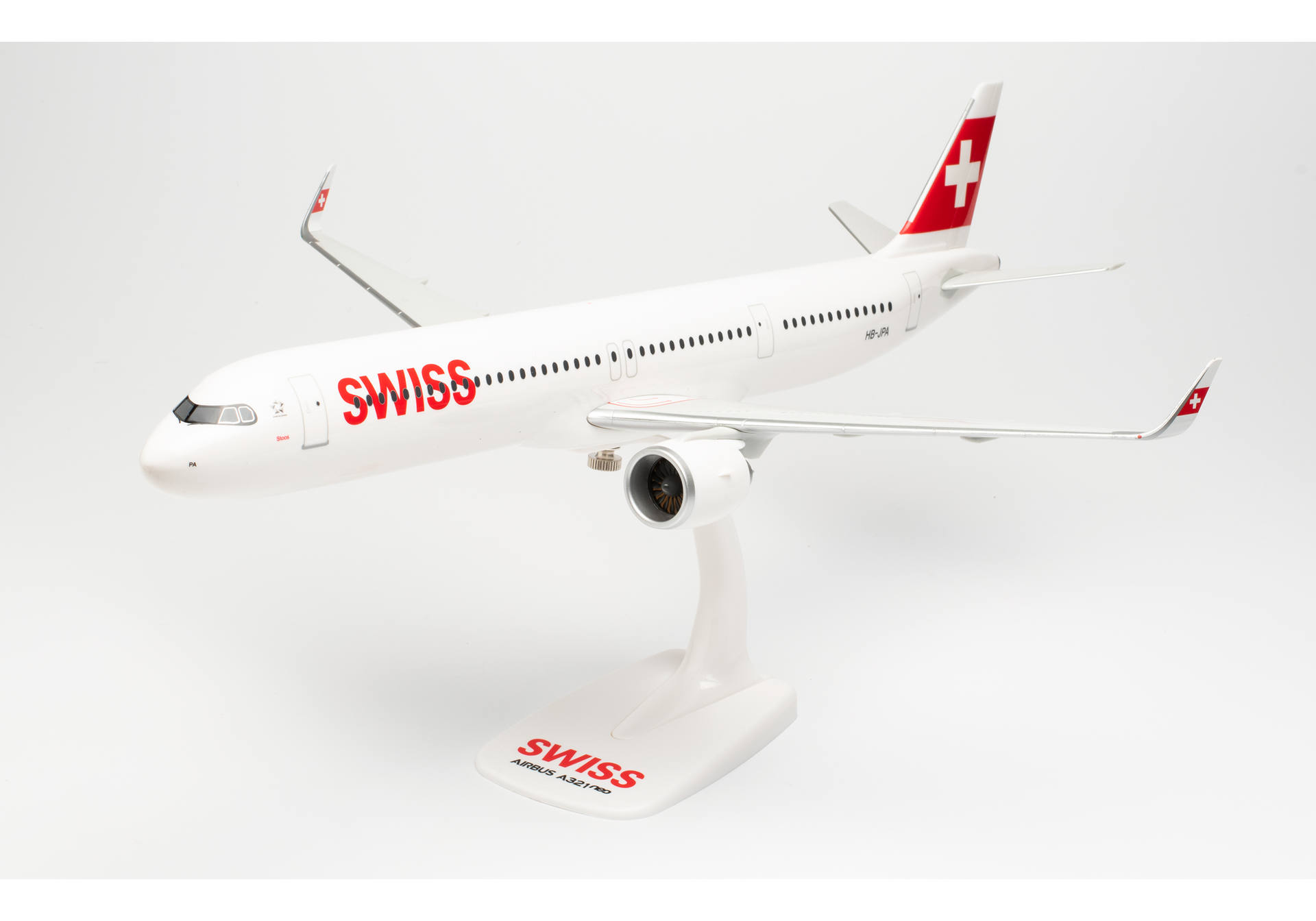 Swiss International Air Lines Airbus A321neo – HB-JPA “Stoos“