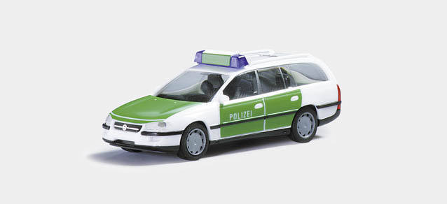 Opel Omega B Caravan Polizei