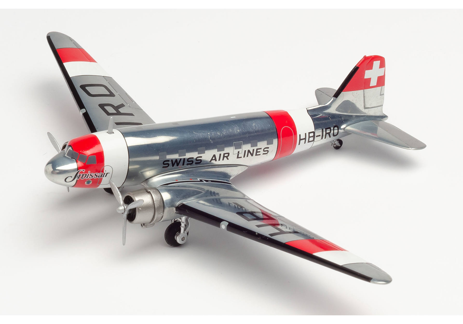 Swissair Douglas DC-3 - neutrality color scheme