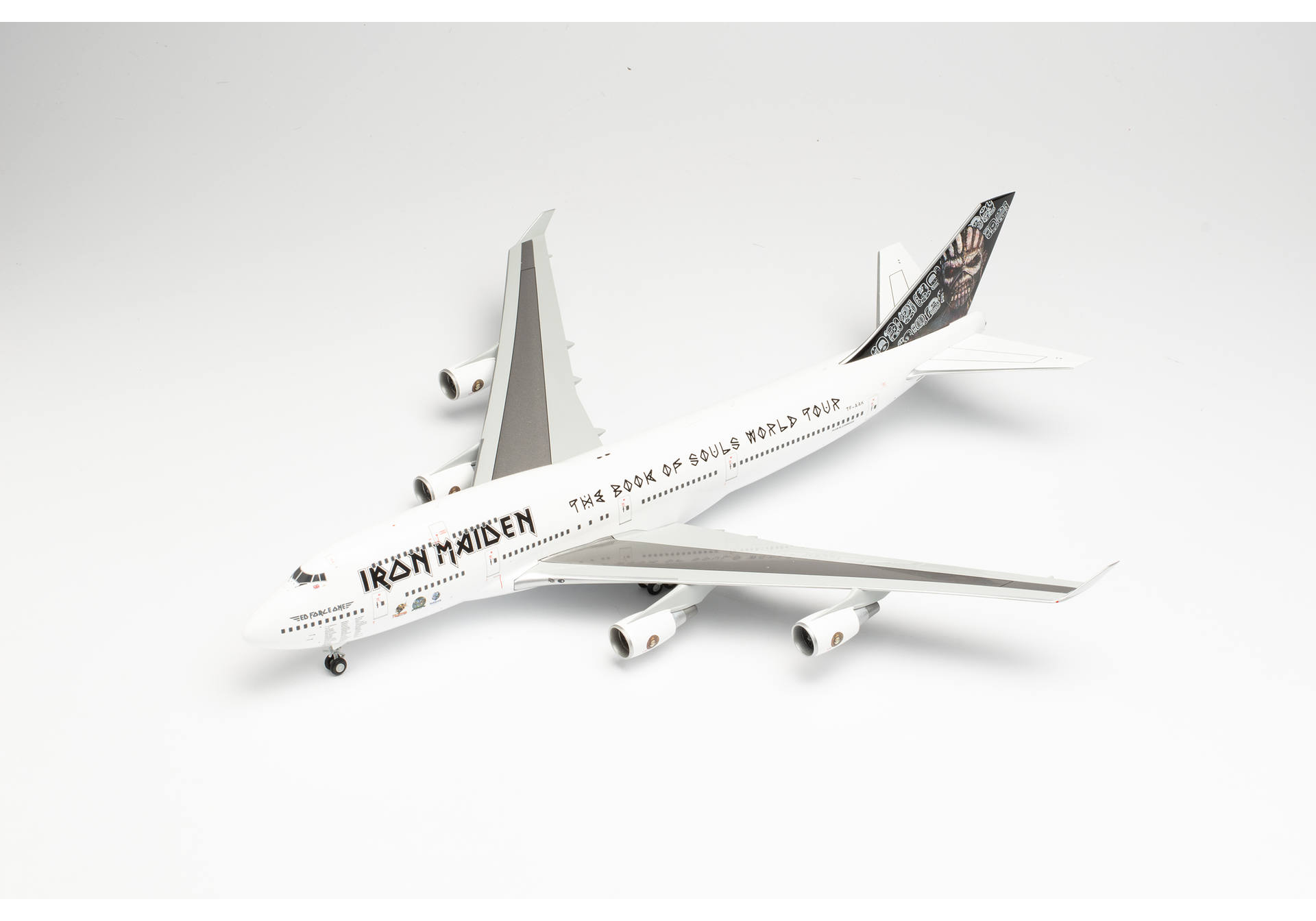 Iron Maiden (Air Atlanta Icelandic) Boeing 747-400 “Ed Force One” - The Book of Souls World Tour 2016 – TF-AAK
