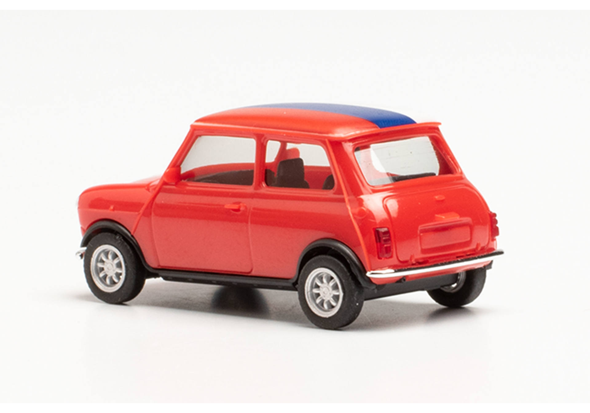 Mini Cooper EM 2021, Russland