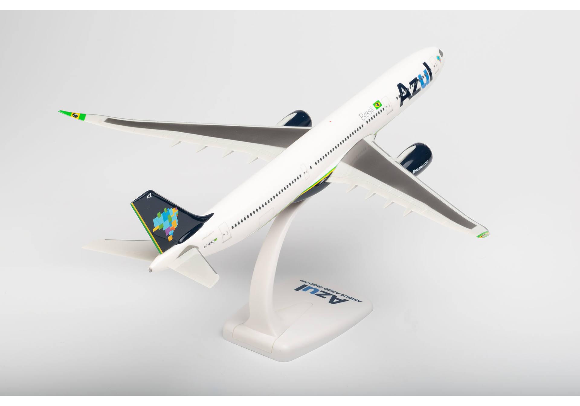 Azul Brazilian Airlines Airbus A330-900 neo – PR-ANZ „O mundo é Azul“